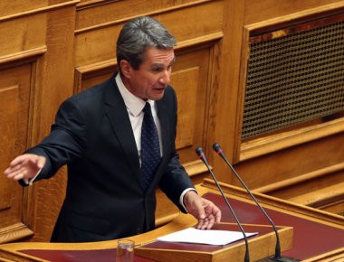 Ζήτημα αντισυνταγματικότητας της νέας ρύθμισης για τις τηλεοπτικές άδειες εγείρει ο Α. Λοβέρδος